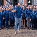 직접 만든 술 홍보하려 40도짜리 테킬라 반 병 들이킨 상남자 드웨인 존슨