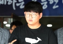 텔레그램 n번방 운영자 갓갓 문형욱, 징역 34년 선고