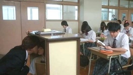 남교사와 여제자 연애 미화하는 일본 로맨스물 본 한국 여학생들 현실 반응