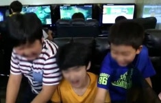 롤 랭킹 상위 0.017%였는데 눈앞에서 초딩들한테 패드립 듣고 충격 받아 게임 접은 이호철 (영상)