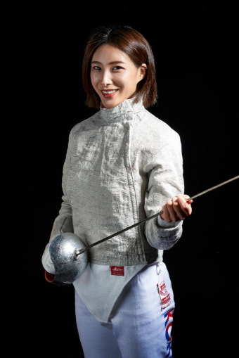 '여자 펜싱 사브르 3인방' 윤지수·김지연·최수연 모두 16강 진출