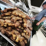 매월 1800원에 스테이크·장어 무제한으로 먹을 수 있는 어느 회사의 구내식당 수준