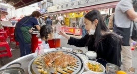 최고기, 전처 유깻잎과 데이트하는 영상 올리며 새 여친 의혹 해명