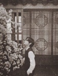 방탄 뷔, 할머니 첫사랑 사진 공개...드디어 밝혀진 1921 정체