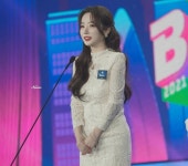 시상식서 남다른 외모 뽐내며 BJ 화정에게 특급 칭찬 들은 주보리