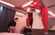 아, 콘돔 안 사 왔다...모텔 왔는데 콘돔 없단 남친 말에 11년 사귄 여친의 찐반응 (영상)