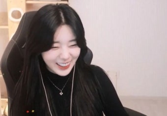 '공개 연애' 시작한 감스트와 결혼할 거냐는 팬들 질문에 뚜밥이 보인 반응