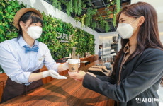 현대백화점, 착한 종이컵 도입... 친환경 경영 강화한다