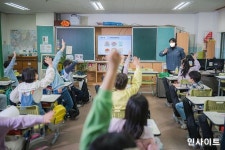 안심하고 숨쉴 수 있는 초등학교 한화, 맑은학교 만들기 캠페인 시작