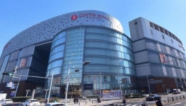 부산 남포동 롯데백화점 폐점 위기... 부산시 승인 못 받으면 6월 1일 문 닫는다