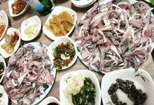 요새 횟값 올라 부담됐는데...전어는 풍년이라 싸게 먹을 수 있다