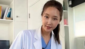 세 번째 결혼 앞둔 치과의사 이수진, 예비신랑 공개...노을 아래서 밀착 스킨십