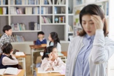 초등학교 교사 여초 현상 심화...10명 중 8명은 여자 선생님