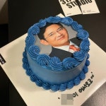 요즘 삼성 신입사원들이 입사선물 받는다는 이재용 케이크 비주얼