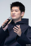 아이유이종석 열애 인정 후 '장기하 인스타'에 몰려간 악플러들