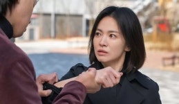 PT 없이 8주 만에 책만 보고 몸 만들었다는 더 글로리 주연 남자배우의 비포·애프터 사진