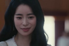 더 글로리에서 박연진 시어머니가 수많은 명품 중 구찌 배냇저고리를 선택한 소름돋는 이유