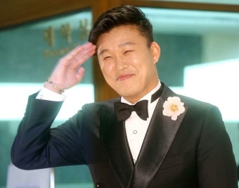 홍록기, 웨딩업체 직원들에 2년째 임금체불...