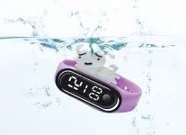 편의점에서 살 수 있다는 8천원짜리 짱구 스마트(?) 워치