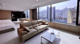 컴퓨터 5대+침대 5대 있는데 단돈 15만원이라는 부산 PC방 호텔 (+사진)