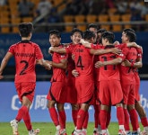 이강인 첫 출전 대한민국 축구팀, 바레인전도 3-0 대승...아시안게임 16강 확정