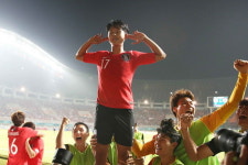내일 펼쳐지는 운명의 '한일전' 축구 결승...팬들이 금메달 기대하는 3가지 이유