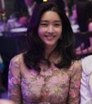 SK 최태원 회장이 처음 공개한 동거인 김희영의 놀라운 이력