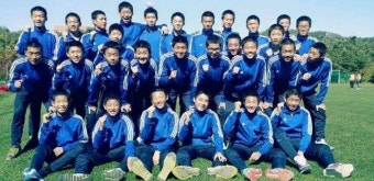 음주운전 차량에 치여 하반신 마비된 25살 축구선수, 눈물의 은퇴식 현장 (+사진)