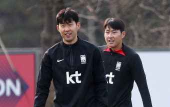 '손흥민X이강인X김민재' 축구교실 맛보고 0대3으로 졌는데도 '덕질'하는 중국 감독
