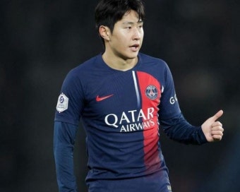 PSG 이적후 '첫 우승' 이강인...슈퍼컵 결승골로 '축신 메시' 옆에 나란히 섰다