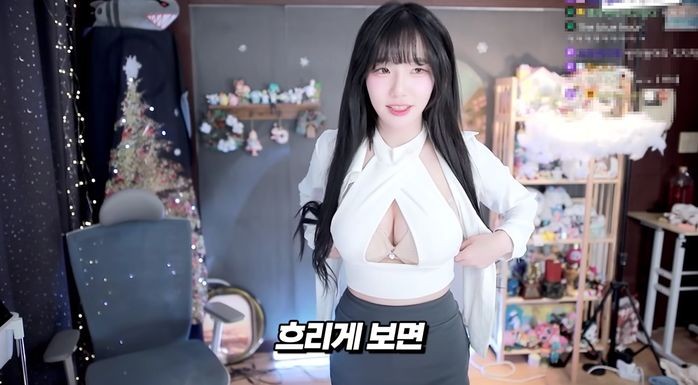 네이버 치지직, 아프리카TV와 치열한 경쟁 속 중간 광고 스킵 기능 도입으로 유저들의 만족도 상승!