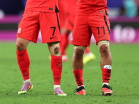 보는 순간 마음 짠해지는 '손흥민X황희찬' EPL 듀오의 무릎 상태 (사진)