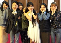 7년 전 효리네 민박서 만난 동갑내기 친구들 김해 시스터즈 콘서트에 또 초대한 아이유