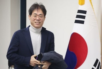 尹 대통령 오찬 거절한 한동훈...지난주 비대위원들과는 '만찬 회동'