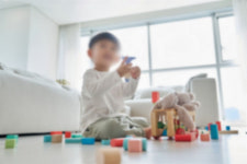세종시 아파트 놀이터 앞에서 2살 아이 택배차에 치여 숨져