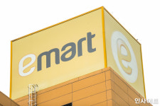 이마트, 노란색 장바구니 없앤다... 새롭게 내놓은 장바구니 디자인 대박