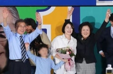 만취운전하다 사고낸 文 전 대통령 딸 문다혜... 최소 3차례 자리 옮기며 술 마셔