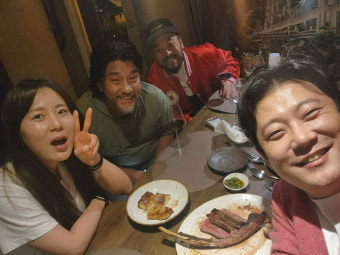 '흑백요리사' 우상으로 바라만 보던 에드워드 리 가게로 초대해 식사 대접... '성덕' 된 고기깡패