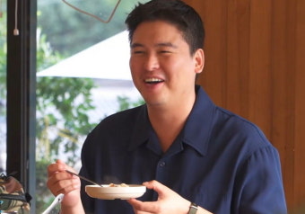 배우 이장우, 카레집 오픈 소식에 화제…사업 확장 끝이 보이지 않아