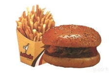 한국인들에 버거 맛 처음으로 알려준 롯데리아... 올해 45돌 맞았다