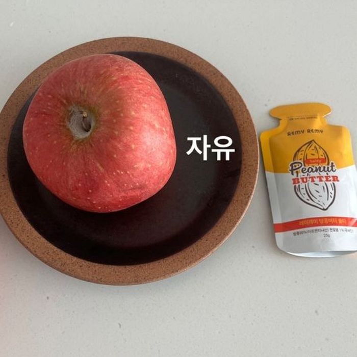 유튜버 쓰복만, 부정선거론 지지 게시물 논란 뒤 사과와 자유 강조.