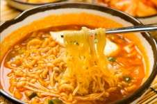 소방관분들 라면 먹고 화장실 쓰세요... 의정부 대형 화재 현장서 식당 문 열어준 사장님