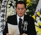'70대'에 하루 5개 행사 뛰었는데도... 故 송대관, '280억 빚' 극심 생활