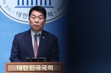 尹과 단일화했던 안철수, 탄핵 최종변론 앞두고 사실상 대선 출마 선언