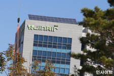 18R인데 18L로 착각한 진에어 여객기, 엉뚱한 활주로에 착륙... 충돌사고 날 뻔