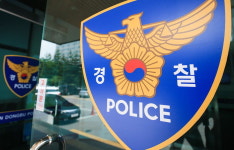전봇대 옆 상자에 탯줄 달린 아기가... 현장 인근에서 피의자 붙잡혀