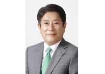 이불 빨래 힘들어서 못 하는 할머니들 위해 마을 빨래방 설치해 준 곡성군수님