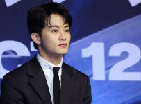 캐나다 출신 NCT 마크, 유재석 사는 논현동 50억 아파트 매입... 갭투자 의혹