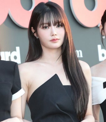 피프티피프티 키나, 건강상 이유로 활동 잠정 중단... 