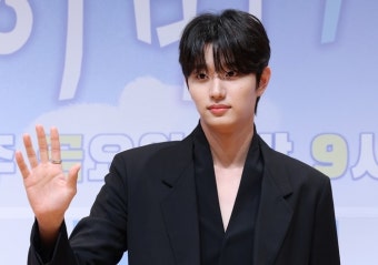 김재원, '김고은의 남자'로... '유미의 세포들3', 바비 가고 순록 온다
